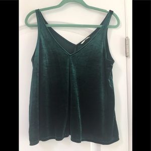H&M emerald green velvet like sleeveless top